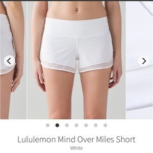 Lululemon Mind over miles running shorts